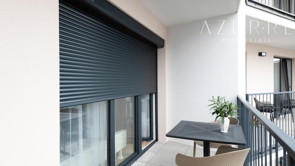 EXKLUZÍVNE, Prémiový 70 m2 byt v novostavbe, dizajn od architekta, nábytok na mieru