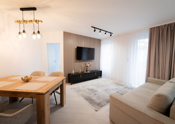 3 izbový byt v centre Bratislavy – 3 pivnice, parkovanie a klimatizácia!